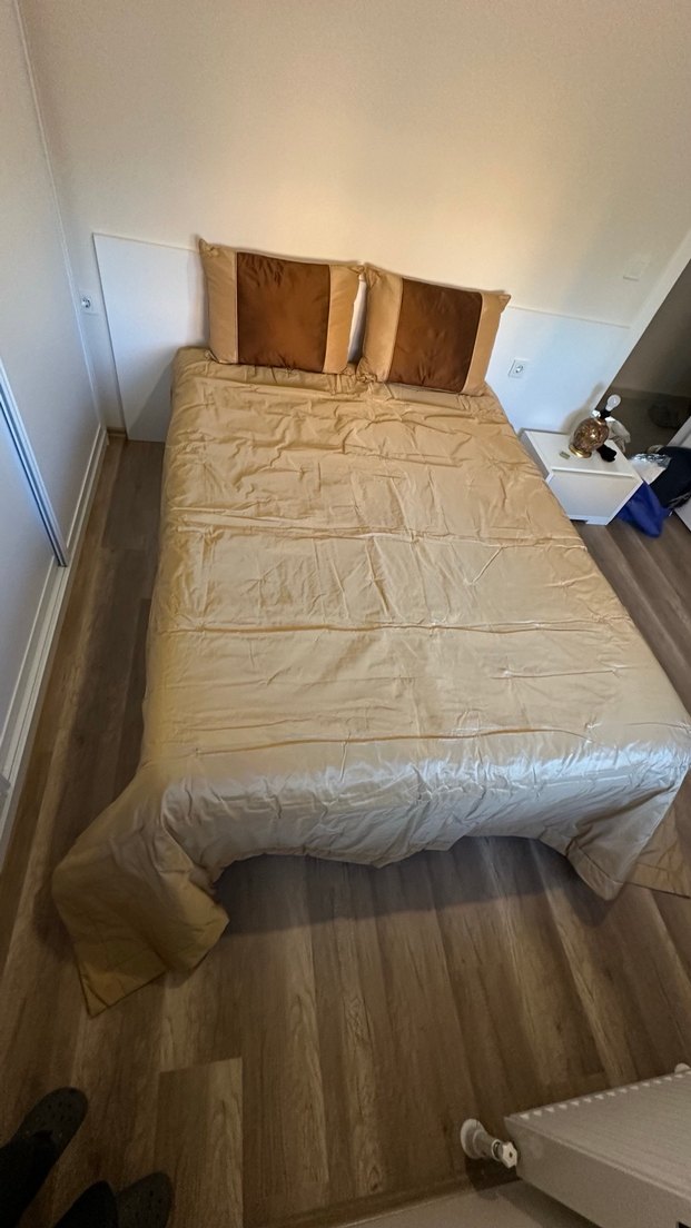 Bej Parlak Düz Yatak Örtüsü PERSAN - Görsel 3