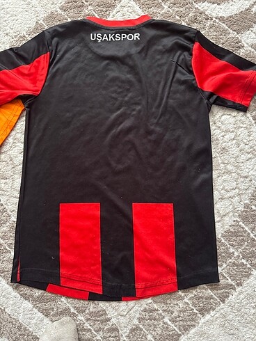 Diğer Uşakspor forması