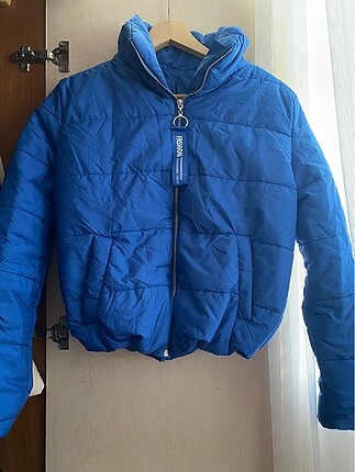 Saks mavisi mont