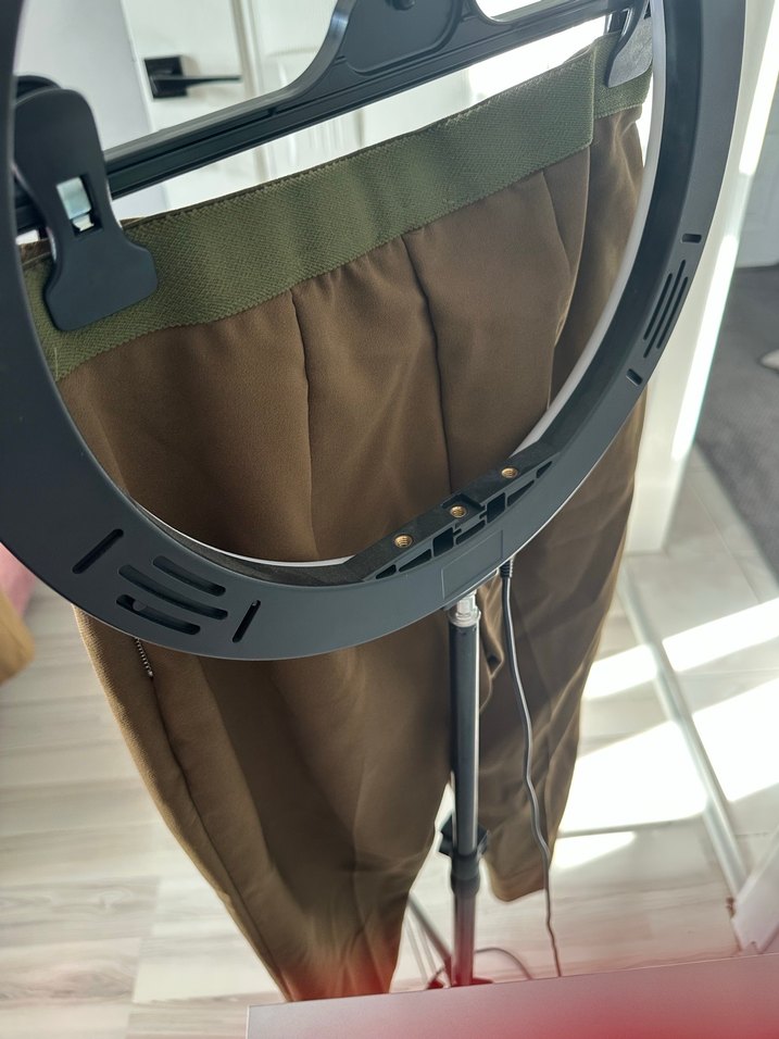 Kadın Bej Kemerli Midi Kumaş Pantolon - Görsel 3