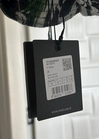 Beli Bağlamalı Tropikal Desen Büstiyer - Görsel 3