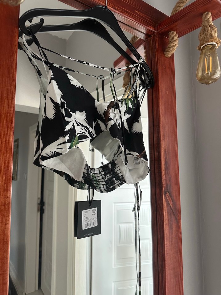 Beli Bağlamalı Tropikal Desen Büstiyer - Görsel 2