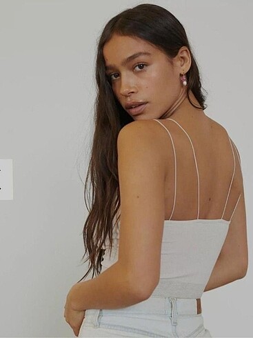 Urban Outfitters Urban outfitters beyaz bustiyer crop