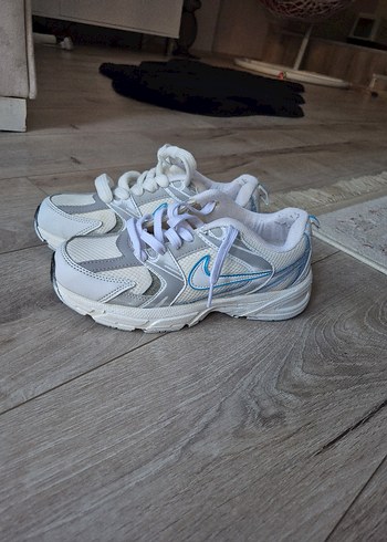 38 Beden beyaz Renk nike initiator ayakkabi