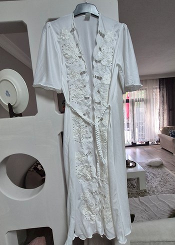 Uzun Beyaz Nakışlı Bohem Kadın Sabahlık - Görsel 6