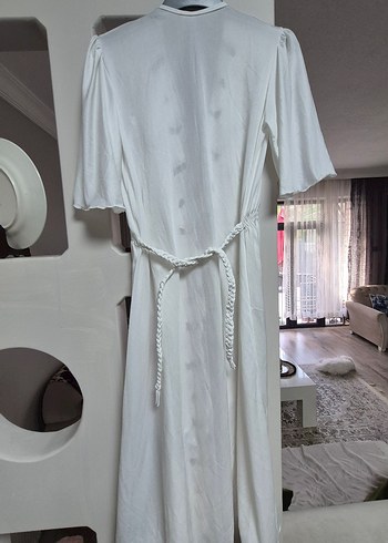 Uzun Beyaz Nakışlı Bohem Kadın Sabahlık - Görsel 4