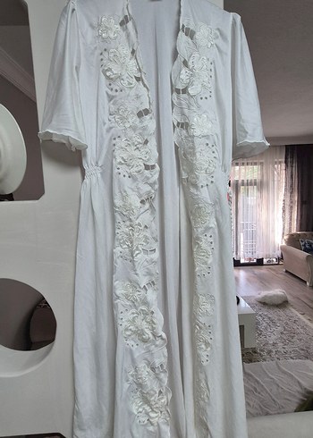 Uzun Beyaz Nakışlı Bohem Kadın Sabahlık - Görsel 5