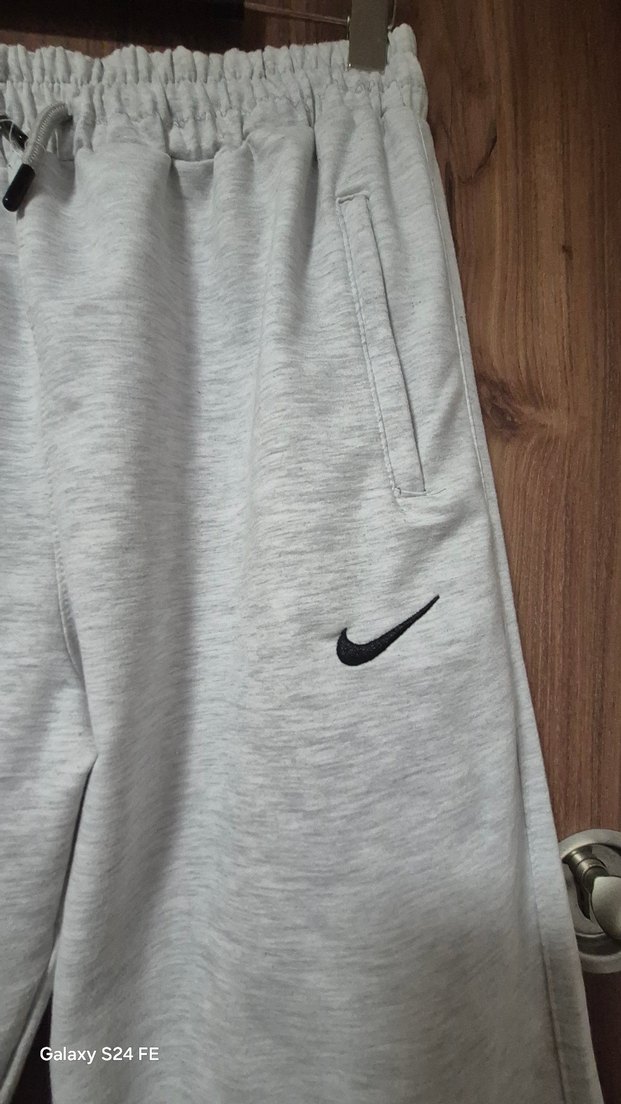 Gri Nike  Bol Kesim Eşofman Altı - Görsel 2