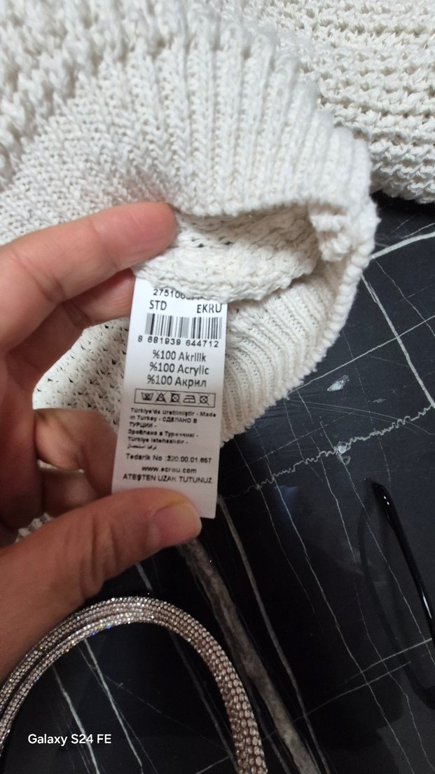 Beyaz Örgü Kadın Mini Kazak - Görsel 3