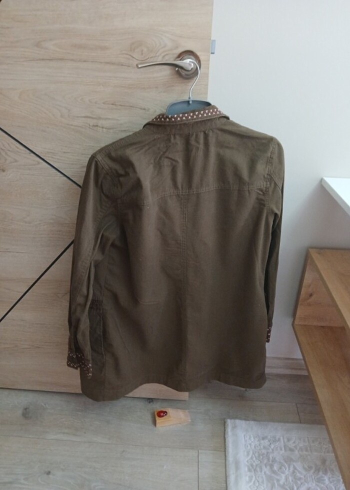 Lcw püskül nakış detayli ceket - Görsel 2