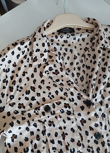 s Beden çeşitli Renk Bershka leopar gömlek