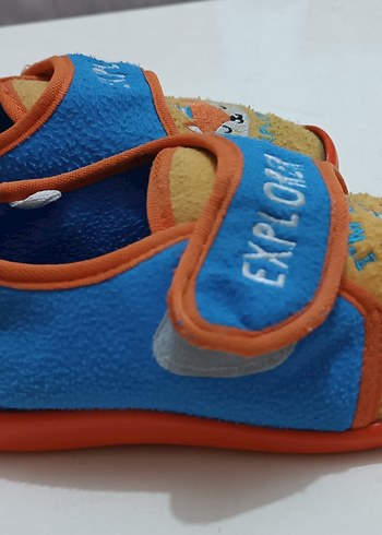  Tilki Desenli Erkek Çocuk Polar Terlik | 30 Numara - Görsel 2