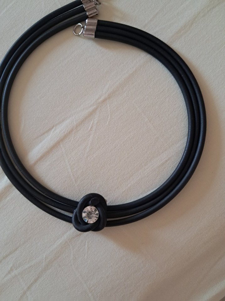 Siyah Minimalist Gotik Kadın Kolye - Görsel 2