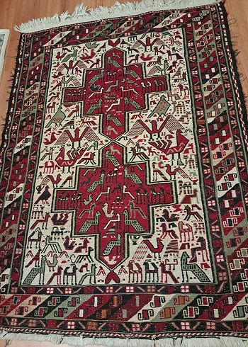 Klasik Desenli Çok Renkli Halı.40 yıllık 103×139 ölçülerinde. - Görsel 6