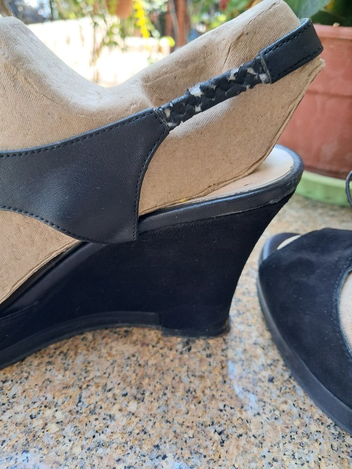 Siyah Süet Bağcıklı Dolgu Topuklu Kadın Ayakkabı - Görsel 3