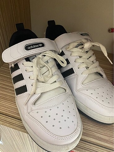 adidas forum low
