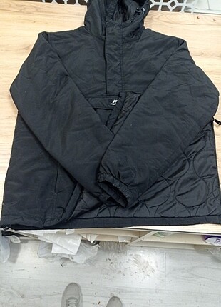 Pull and Bear siyah l beden mont