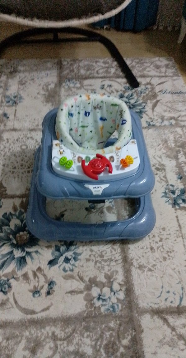 Gri Bebek Yürüteci Oyuncaklı - Görsel 3