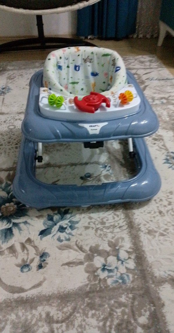 Gri Bebek Yürüteci Oyuncaklı - Görsel 2