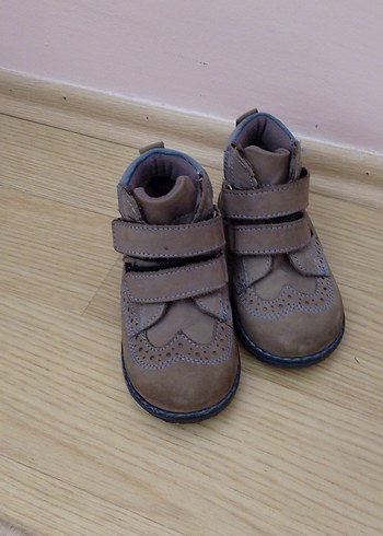 Kahverengi Süet Erkek Çocuk Botları - Görsel 2