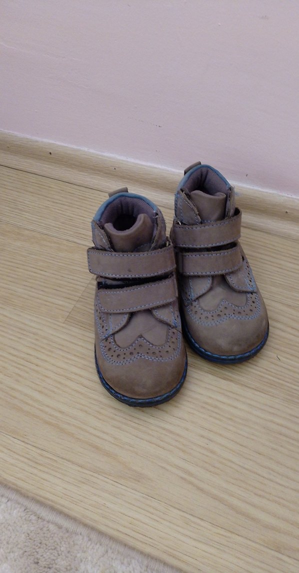 Kahverengi Süet Erkek Çocuk Botları - Görsel 2