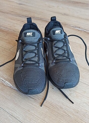 Nike Koşu Ayakkabısı 
