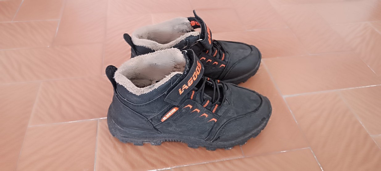 Erkek Çocuk Siyah Desenli Kaydırmaz Bot - Görsel 2