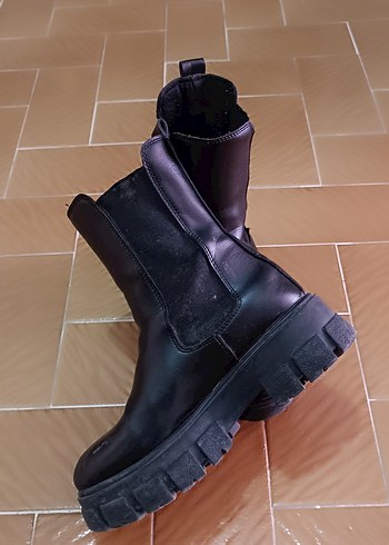 Siyah Platform Topuklu LastikliBot - Görsel 8