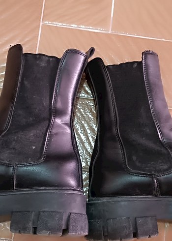 Siyah Platform Topuklu LastikliBot - Görsel 5