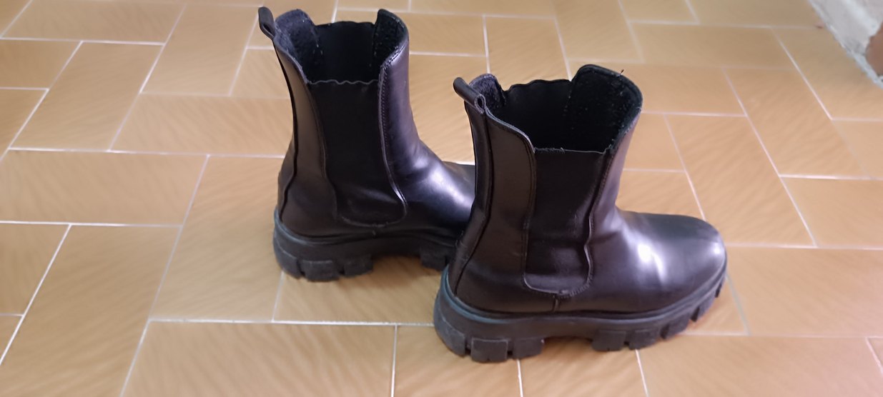 Siyah Platform Topuklu LastikliBot - Görsel 3