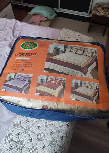 Bordo Nakışlı Parlak Yatak Örtüsü - Görsel 10