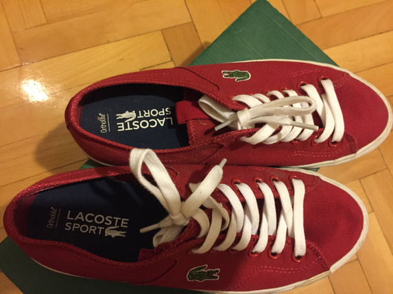 Lacoste spor ayakkabı