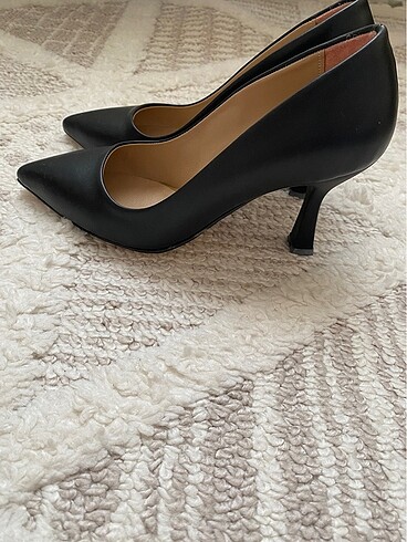 Stiletto - Görsel 2