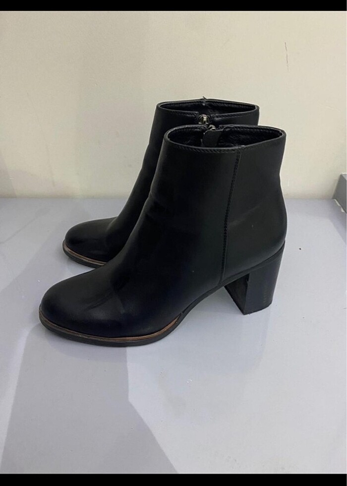 Topuklu çizme - Görsel 3