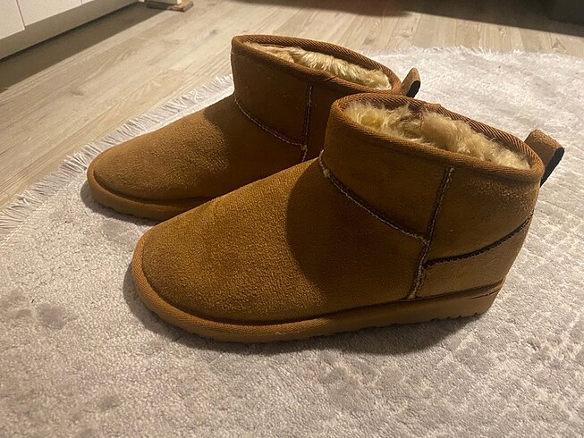 Ugg Kısa Ugg