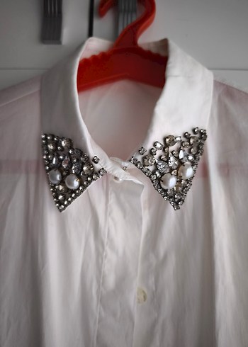 Parlak Beyaz Düğmeli Keten Gömlek - Görsel 2