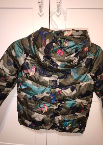 kız Çocuk Kamuflaj Desenli Fermuarlı Mont - Görsel 3