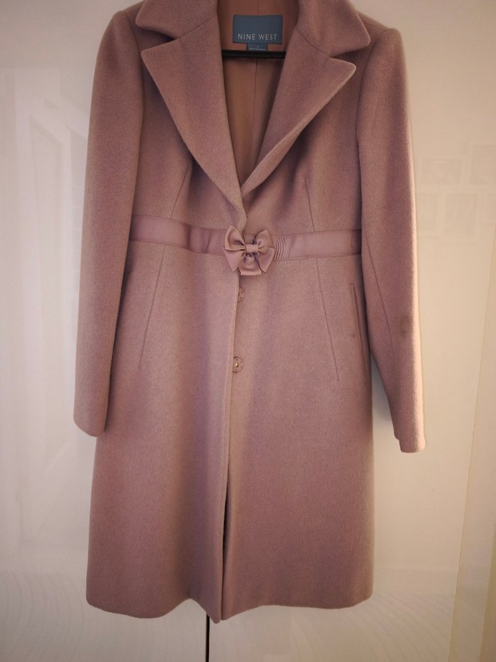 Kemer Detaylı Pudra Rengi Kaban - Görsel 2