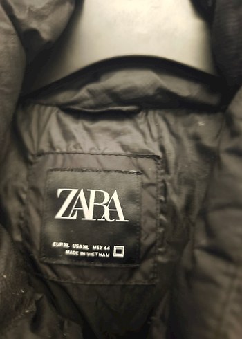 Siyah Fermuarlı erkek şişme mont - Görsel 4