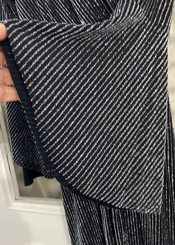 Şıkbı elbıse boyu 150 44 beden az gyıkmış çok şık - Görsel 4