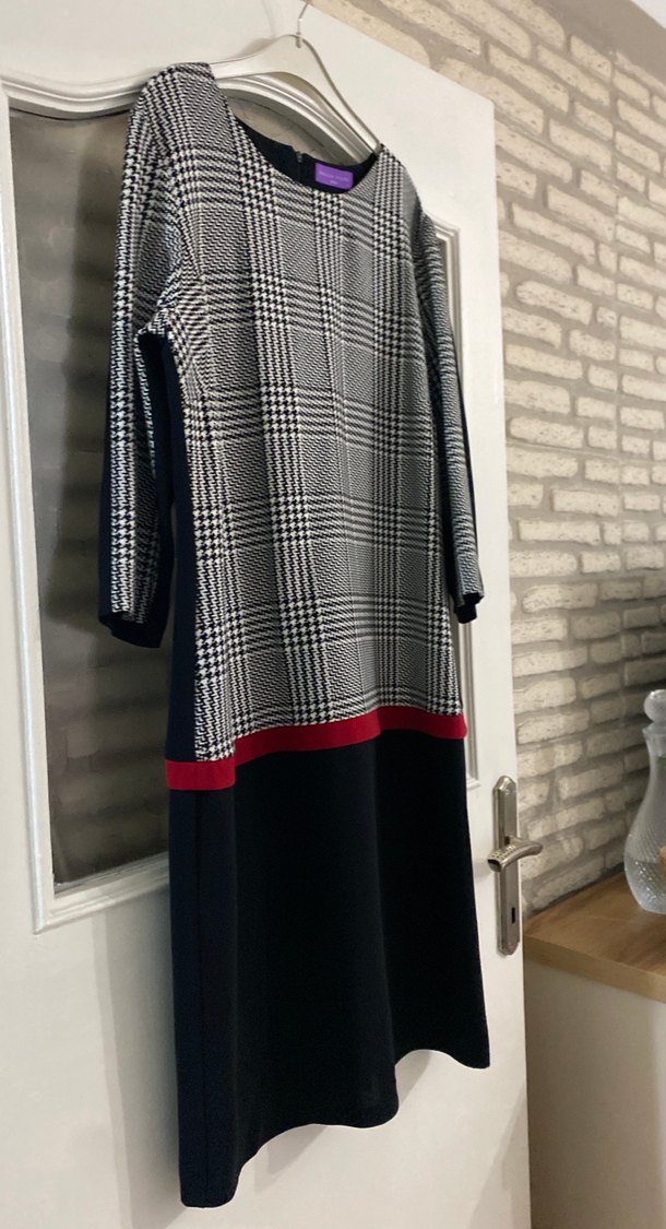 1 defa gıyıldı boyu 1 m 8 santim ıkı kol 55 kol uzunluğu - Görsel 4