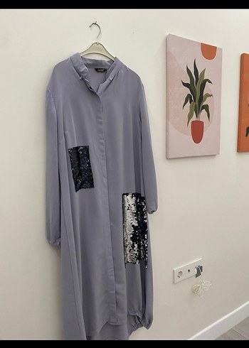 Uzun Gri Düğmeli Nakış Detaylı Tunik44beden çok Iyı durumda - Görsel 2
