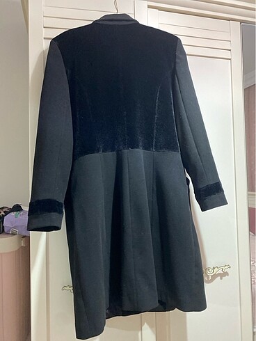 Hıç gıyılmedı  boyu 1 metre enı 57 kol uzunluğu 62 şık bı kaban - Görsel 7