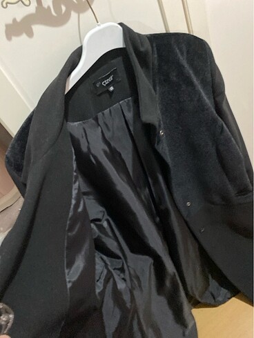 Hıç gıyılmedı  boyu 1 metre enı 57 kol uzunluğu 62 şık bı kaban - Görsel 9