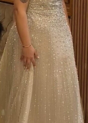 Nisan kiyafeti