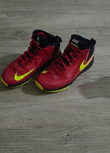 Erkek Çocuk Nike TEAM HUSTLE D7