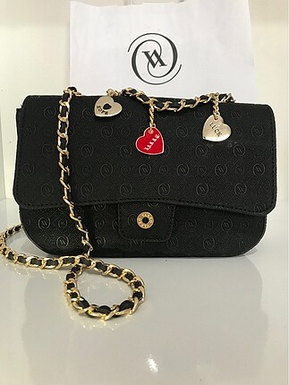 Charm Model Siyah Çanta