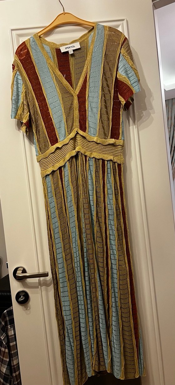 Bohem Çok Renkli Pilili Uzun Elbise - Görsel 2