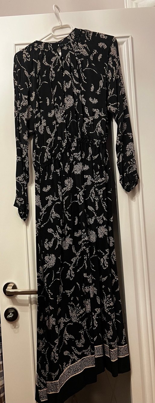 Uzun Kol Zincir Detaylı Siyah Desenli Elbise - Görsel 5