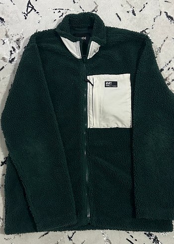 LC Waikiki m